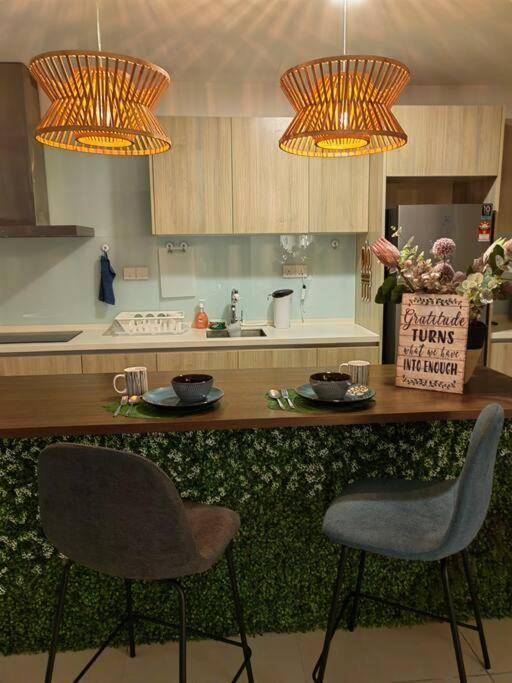 Alocasia Geniehome 3Br Free Wifi @ Utropolis Shah Alam Dış mekan fotoğraf